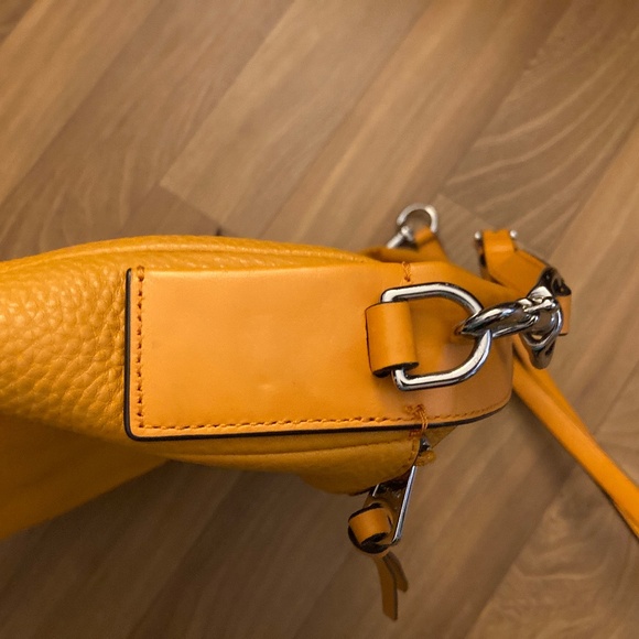 Coach Bleecker Sullivan NWOT Tangerine Orange Hobo 31623 Soft Pebbled Leather - Picture 6 of 13